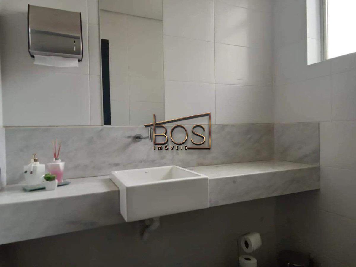 Prédio, Lourdes, 0 Quarto, 10 Vagas