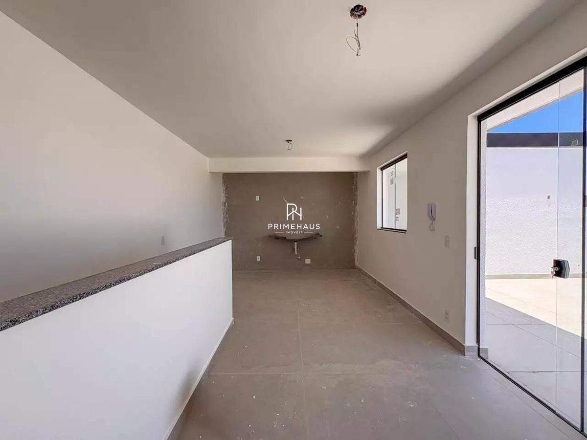 Cobertura, Jardim Industrial, 3 Quartos, 2 Vagas, 1 Suíte
