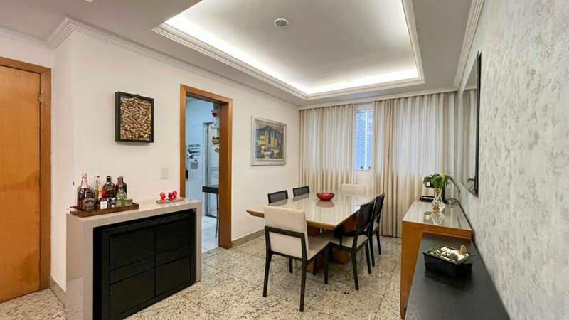 Apartamento, Castelo, 3 Quartos, 2 Vagas, 1 Suíte