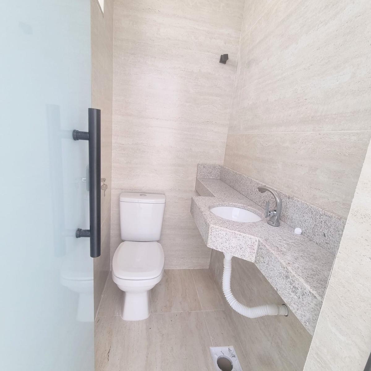 Casa, Planalto, 3 Quartos, 3 Vagas, 1 Suíte