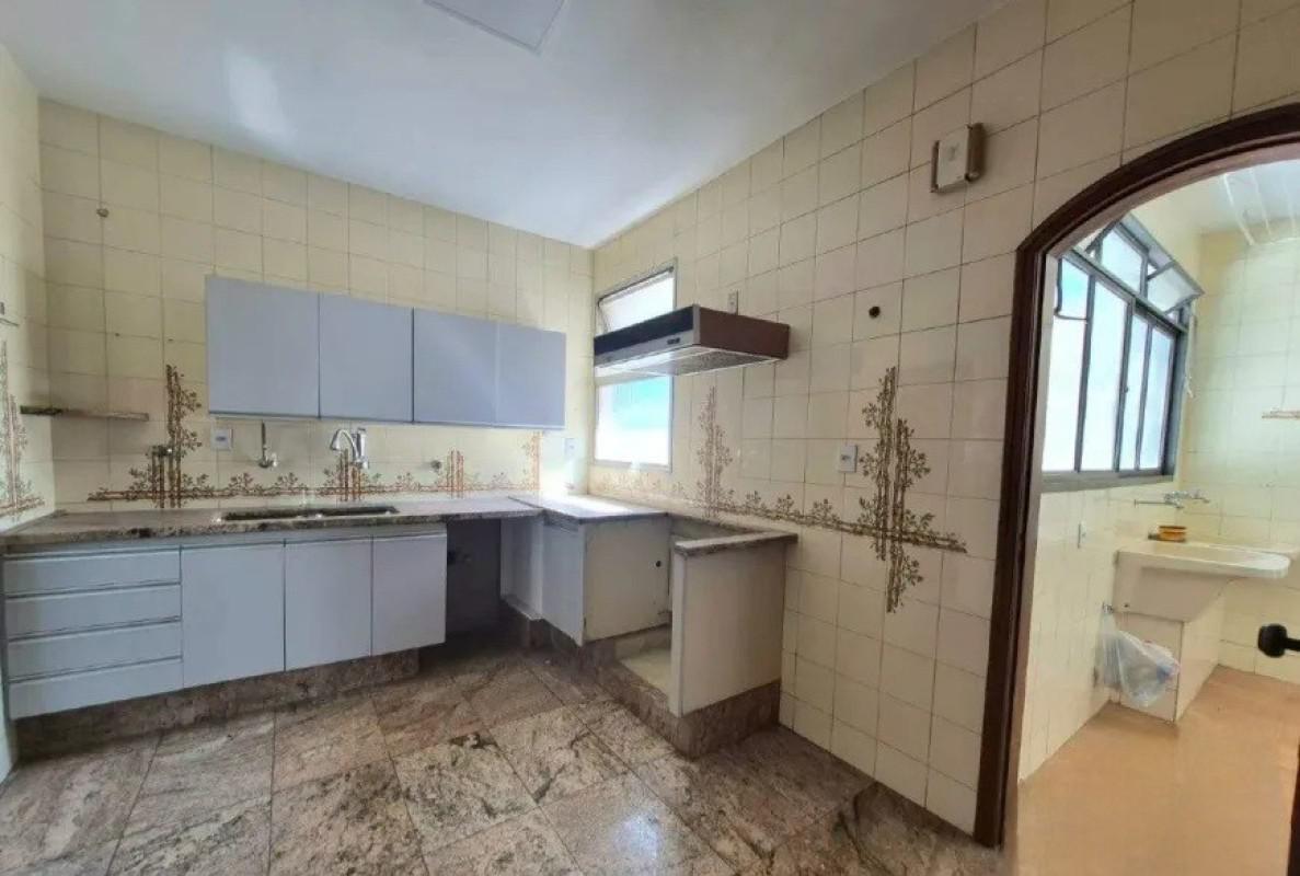 Apartamento, Savassi, 4 Quartos, 2 Vagas, 1 Suíte