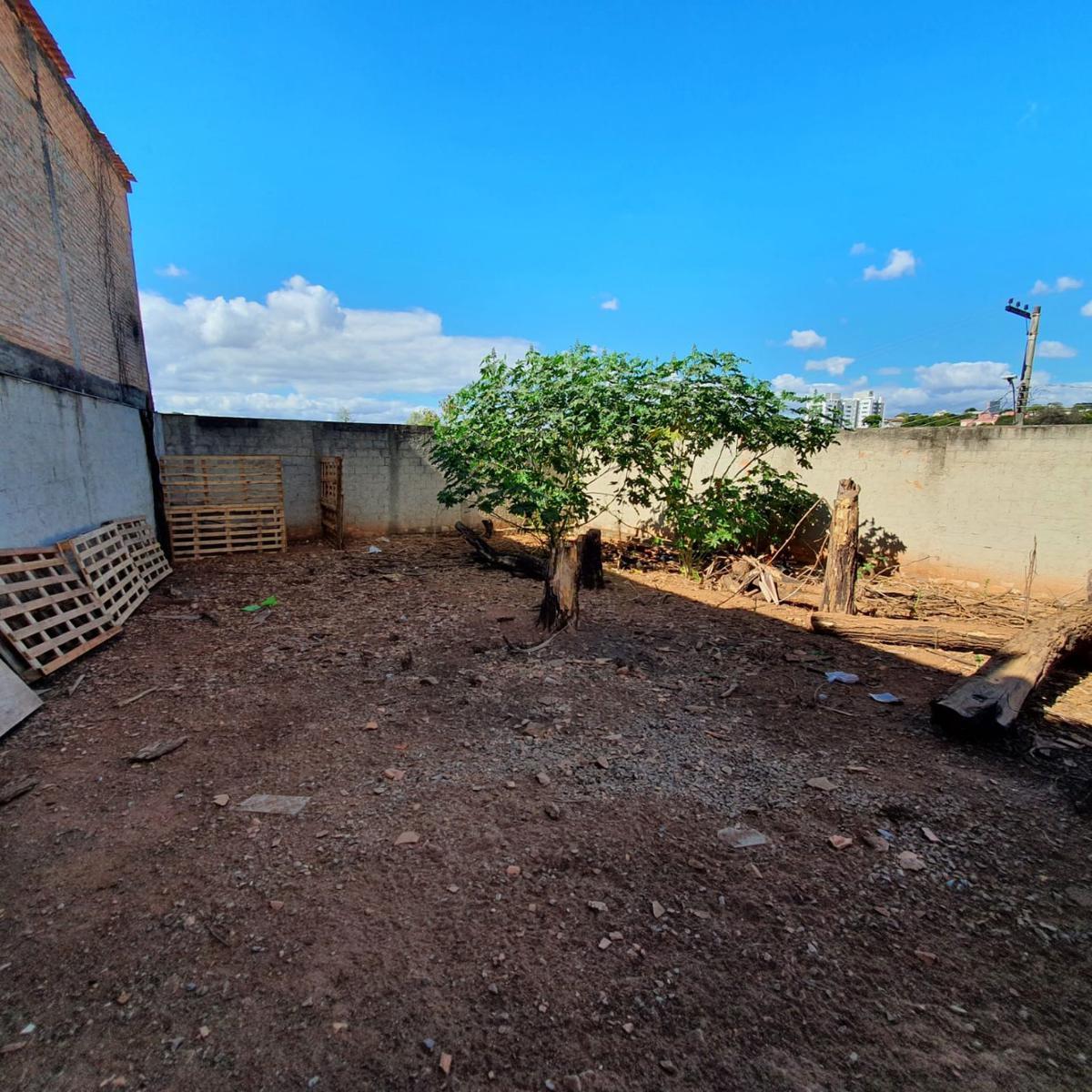 Lote, Cenáculo, 0 Quarto, 0 Vaga