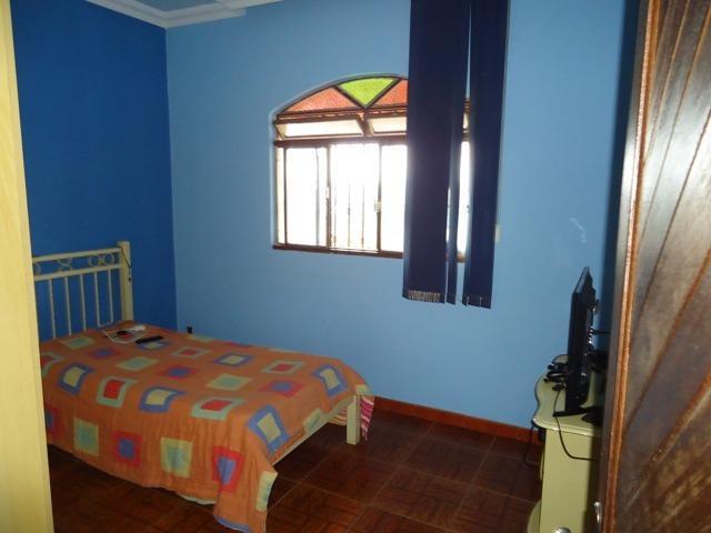 Casa, Milionários, 4 Quartos, 3 Vagas, 1 Suíte