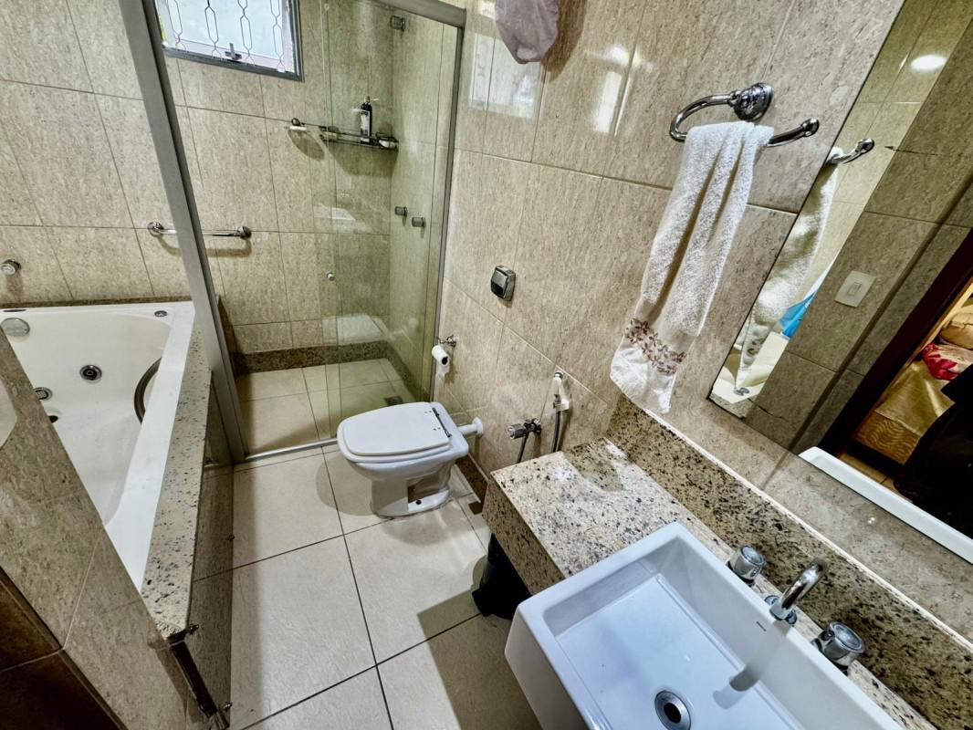 Casa, Padre Eustáquio, 4 Quartos, 3 Vagas, 2 Suítes