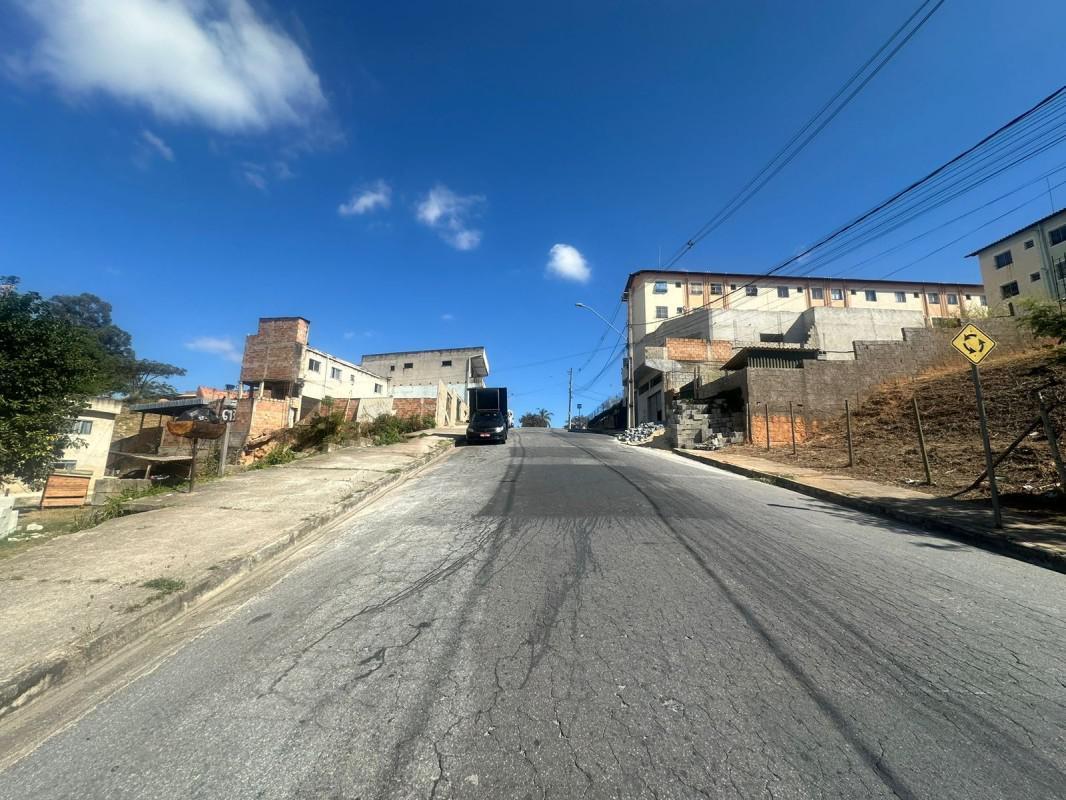 Lote, Jardim Vitória, 0 Quarto, 10 Vagas