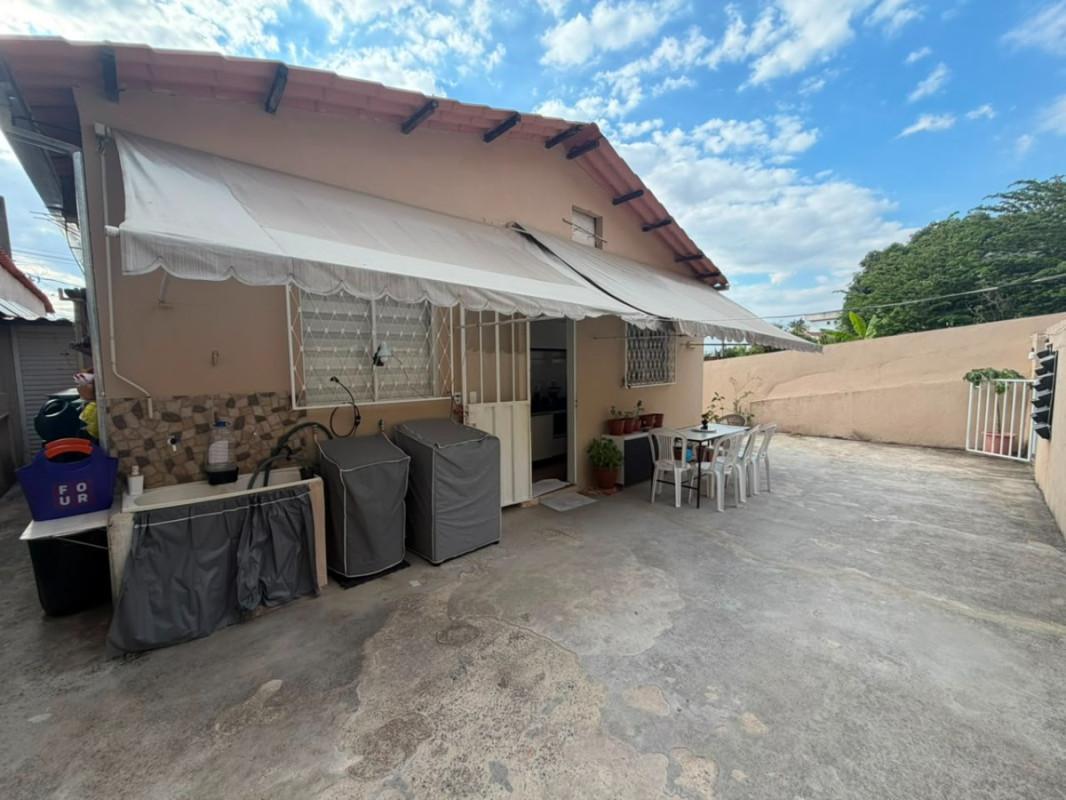 Casa, Planalto, 3 Quartos, 2 Vagas