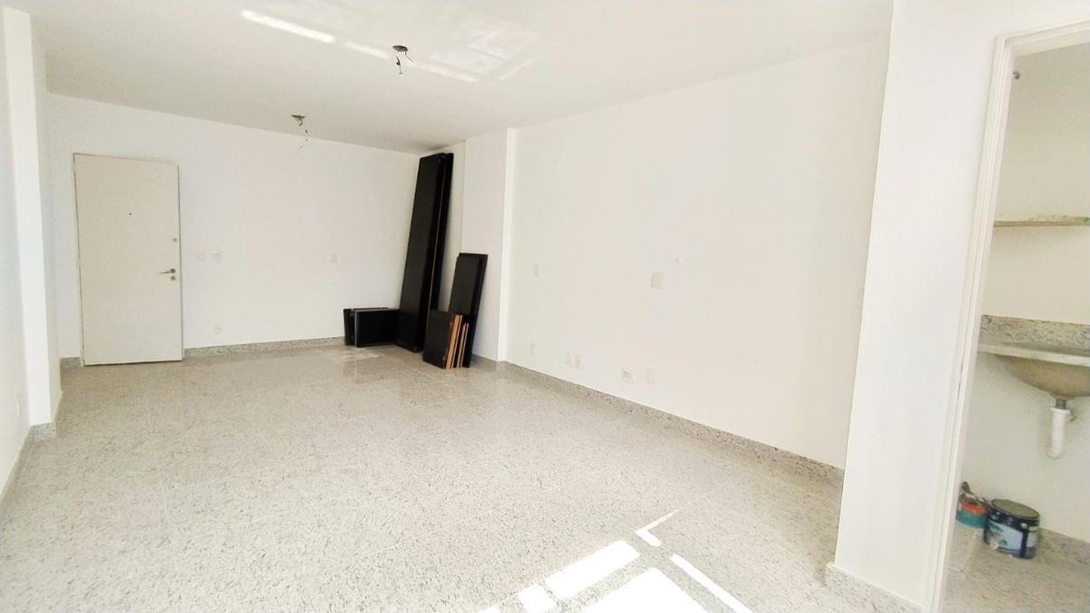 Sala, Centro