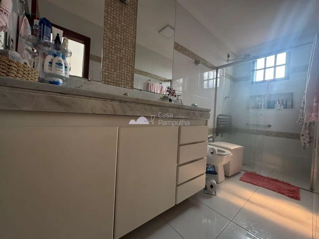 Casa, Itapoã, 4 Quartos, 2 Vagas, 2 Suítes