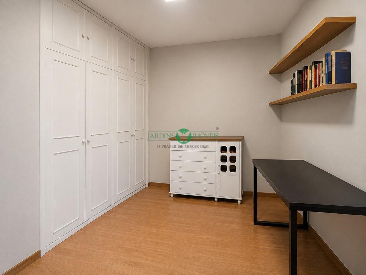 Casa, Ipiranga, 3 Quartos, 5 Vagas, 1 Suíte