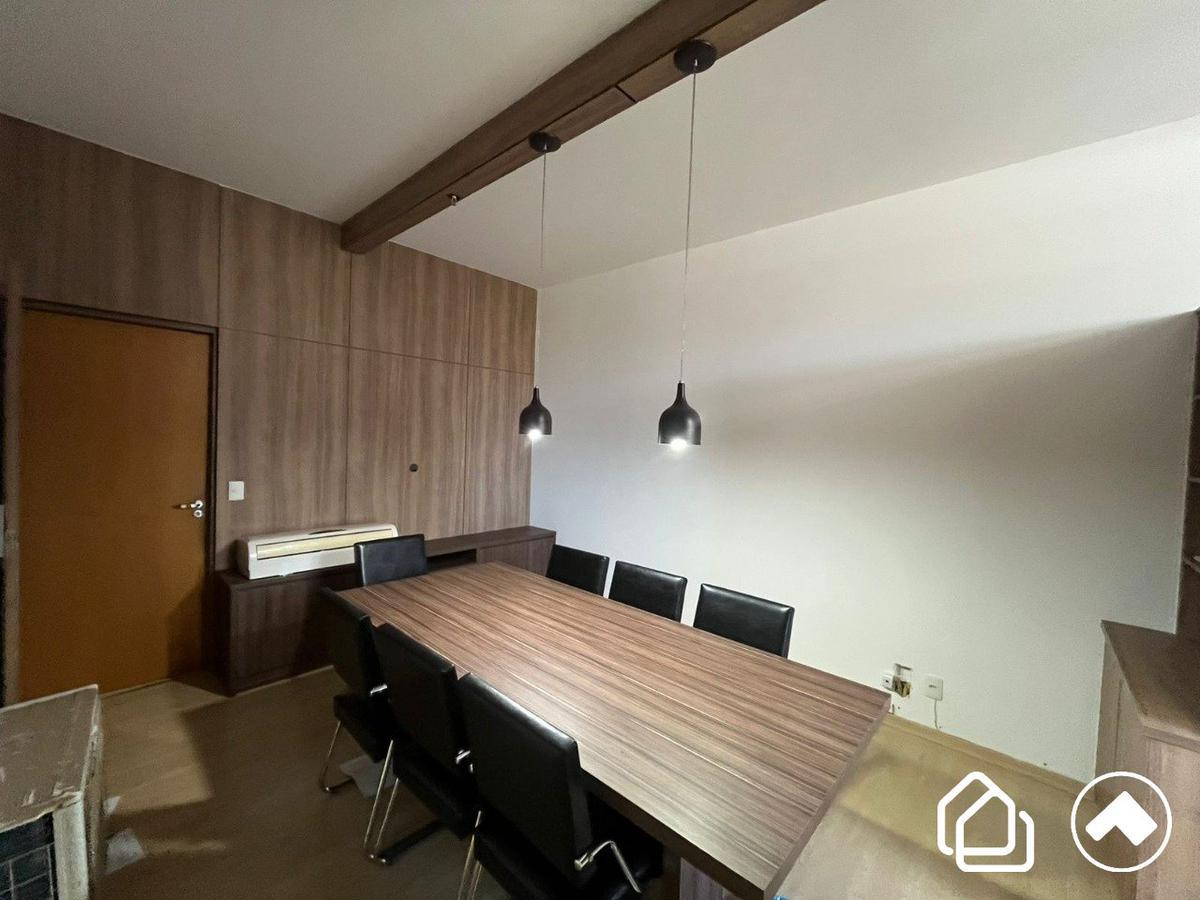 Sala, Estoril, 1 Vaga