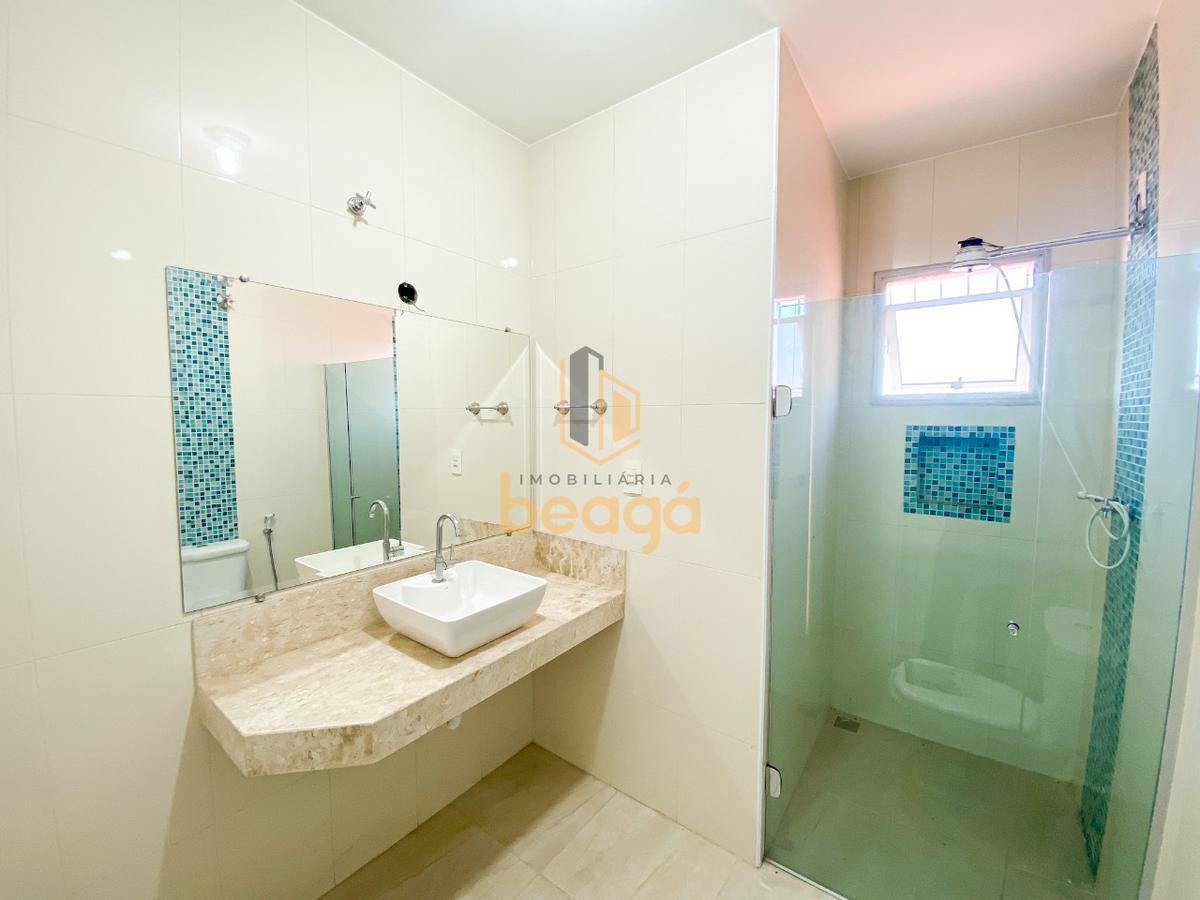 Casa, São Gotardo, 5 Quartos, 6 Vagas, 1 Suíte