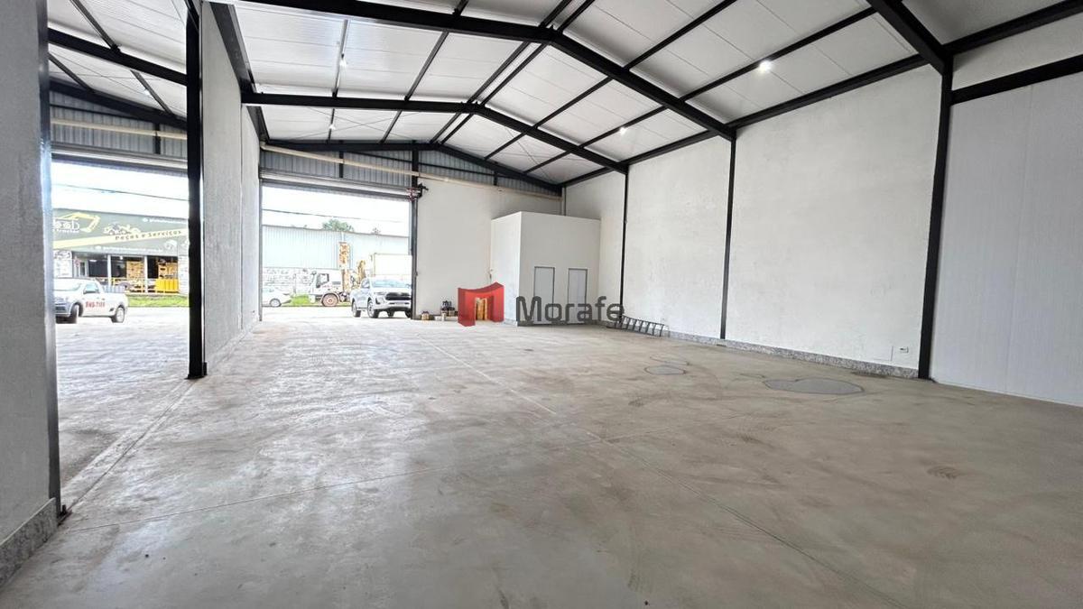 Galpão, Jardim Canadá, 0 Quarto, 0 Vaga