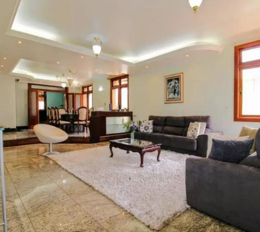 Casa, Castelo, 4 Quartos, 5 Vagas, 4 Suítes
