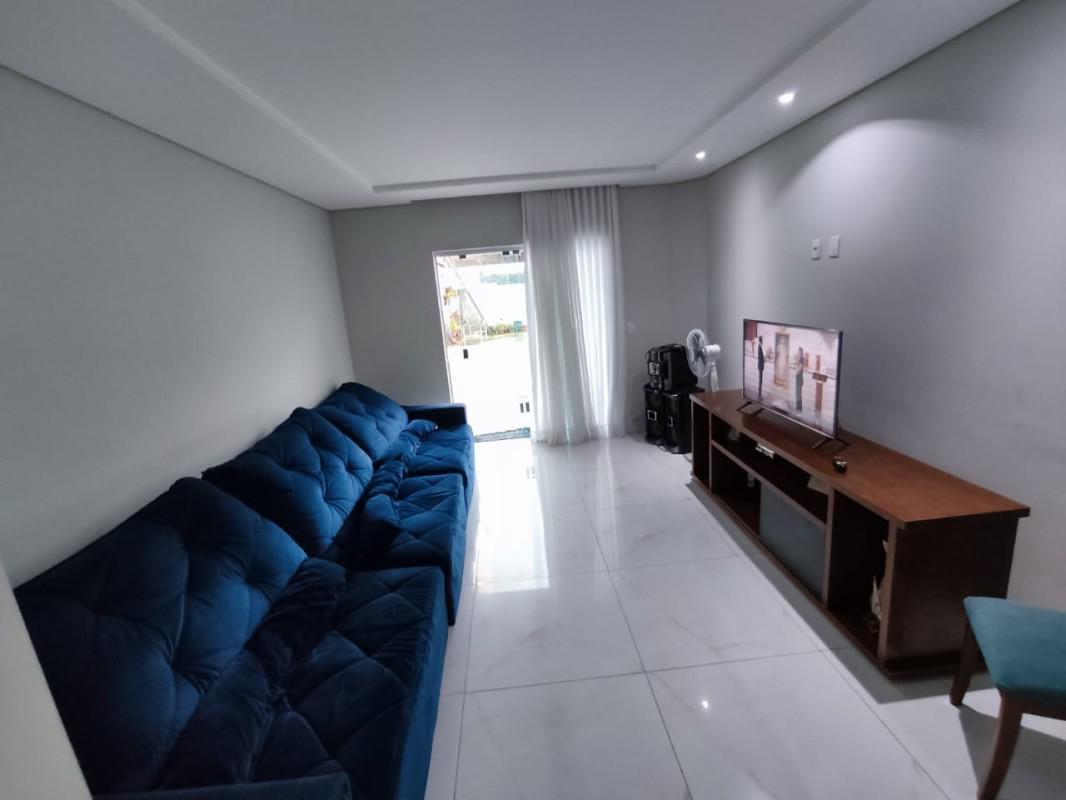 Casa, Cabral, 5 Quartos, 9 Vagas, 3 Suítes