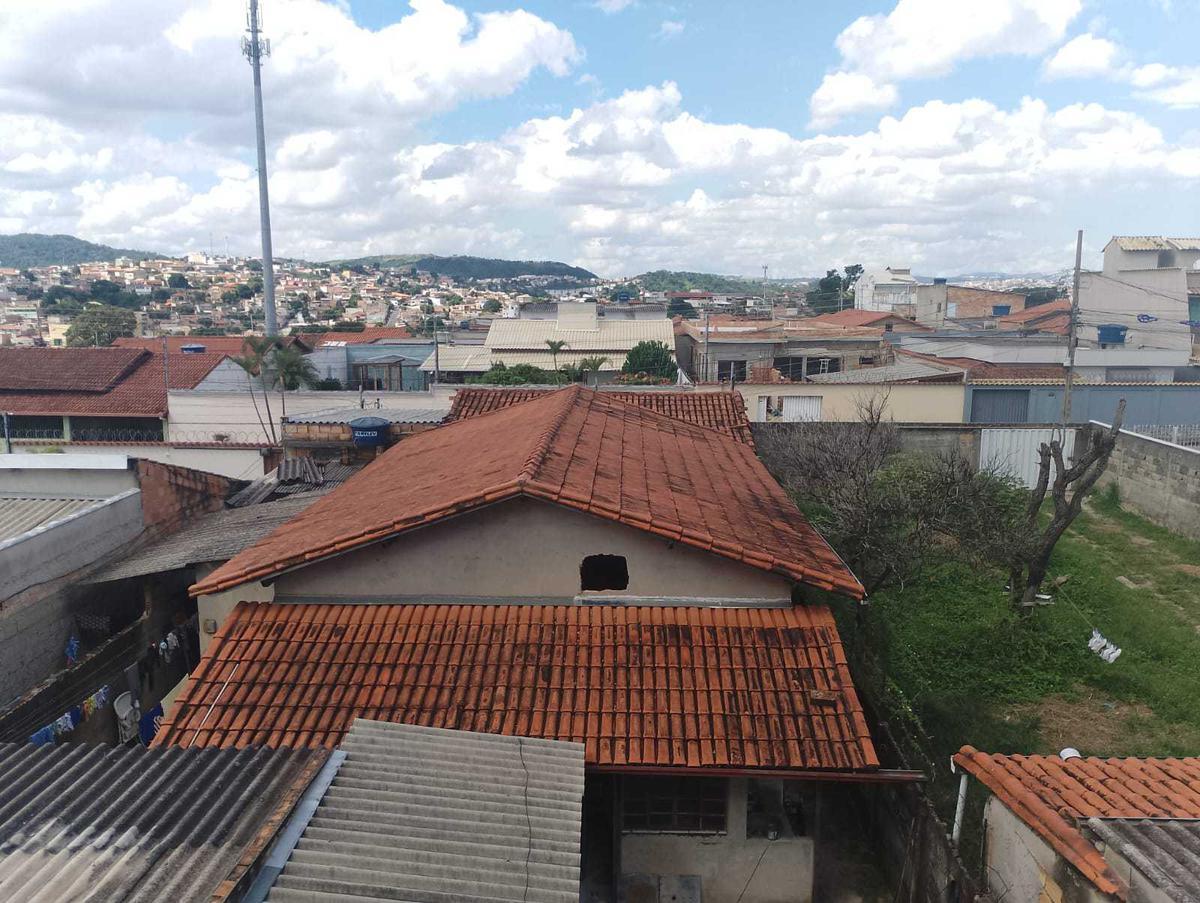 Casa, Niterói, 5 Quartos, 2 Vagas, 1 Suíte
