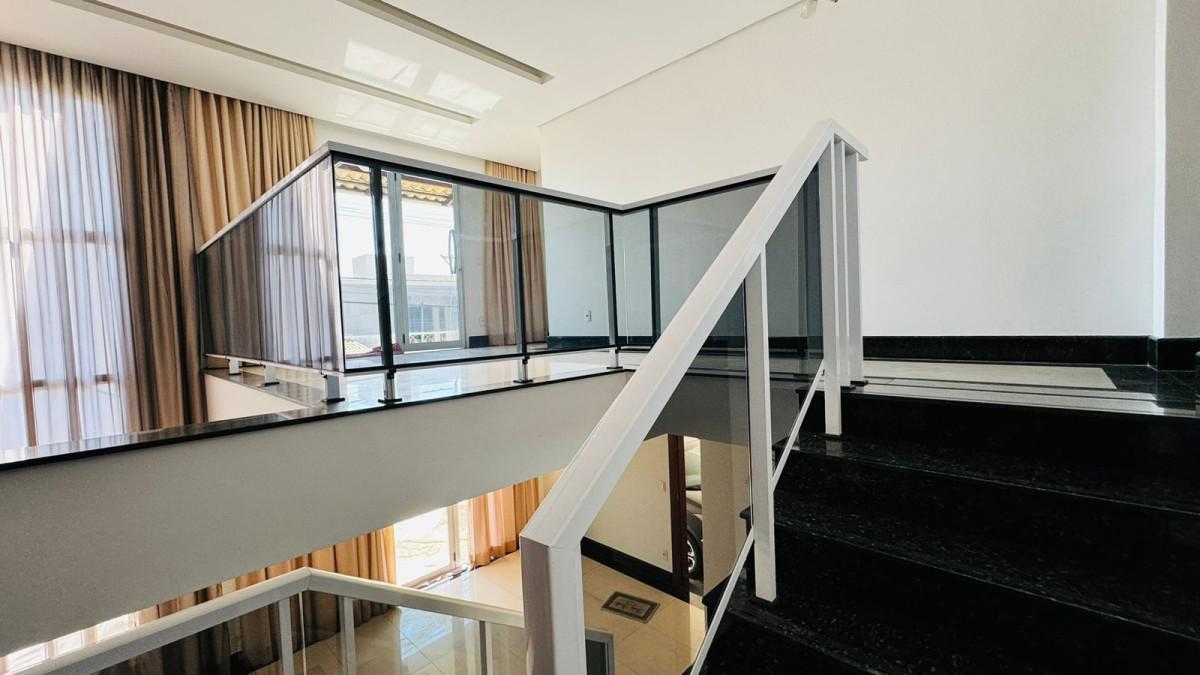 Casa, Espírito Santo, 4 Quartos, 4 Vagas, 3 Suítes