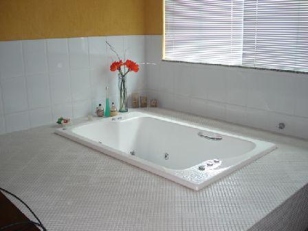 Casa, Colégio Batista, 4 Quartos, 3 Vagas, 2 Suítes