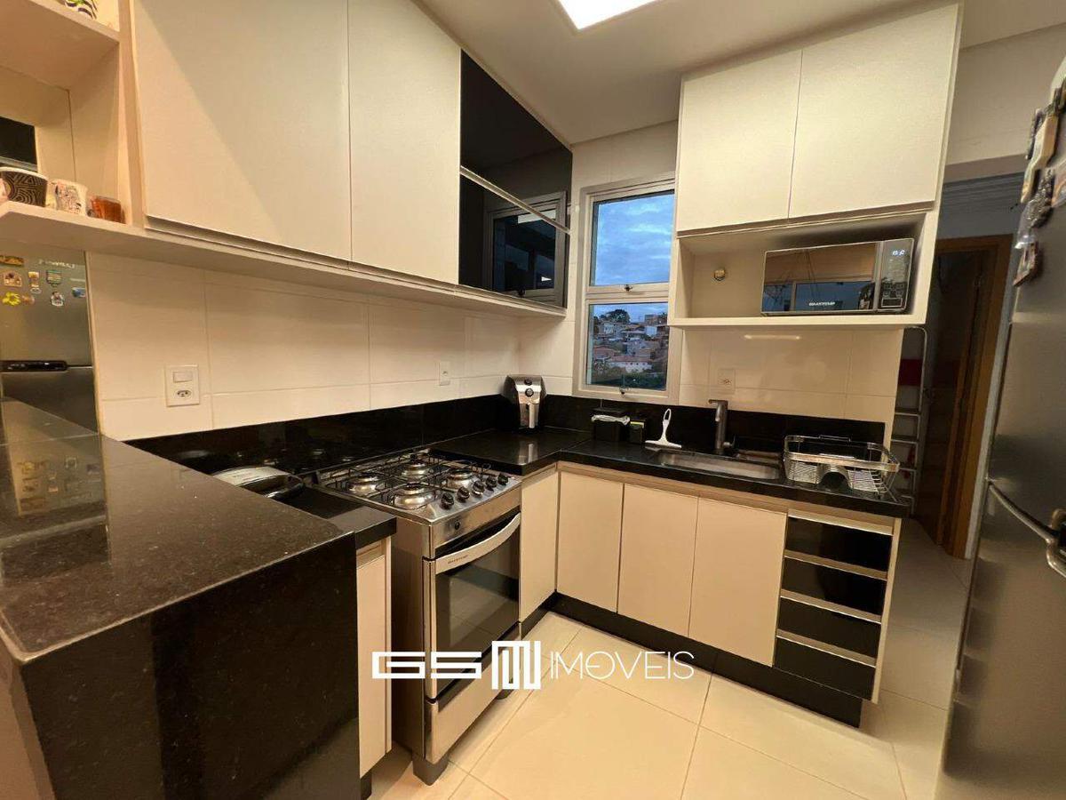 Cobertura, Buritis, 3 Quartos, 2 Vagas, 1 Suíte