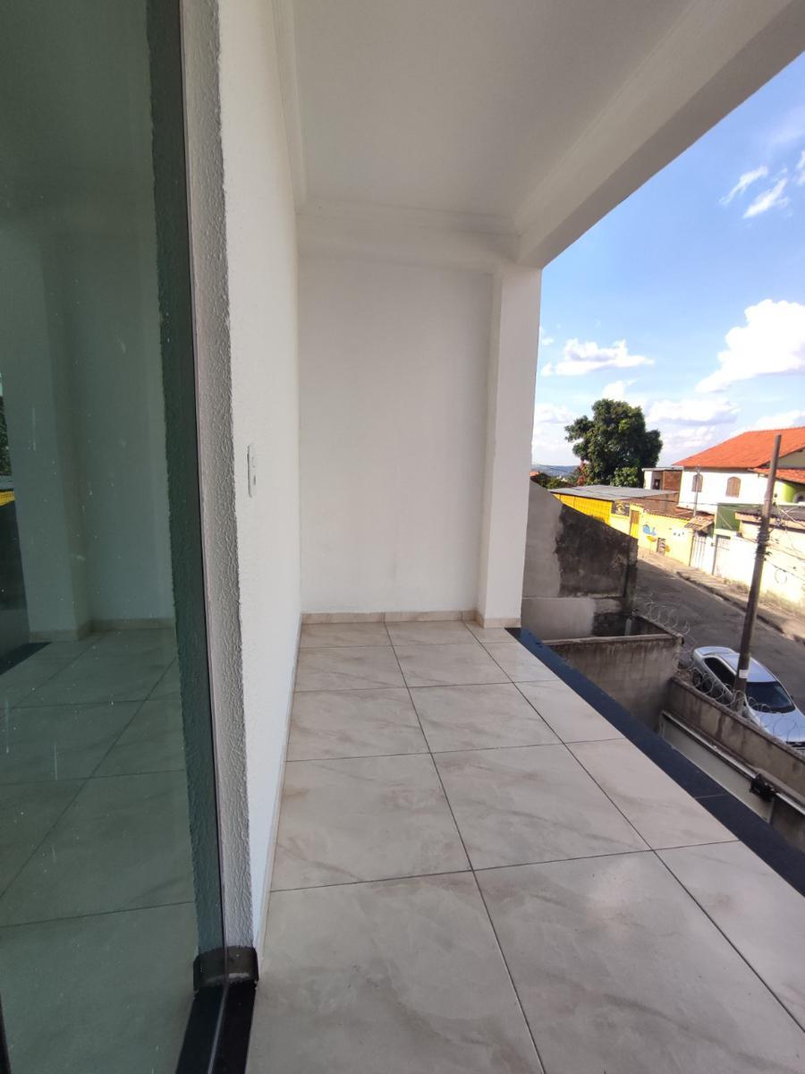 Casa, Céu Azul, 3 Quartos, 4 Vagas, 1 Suíte