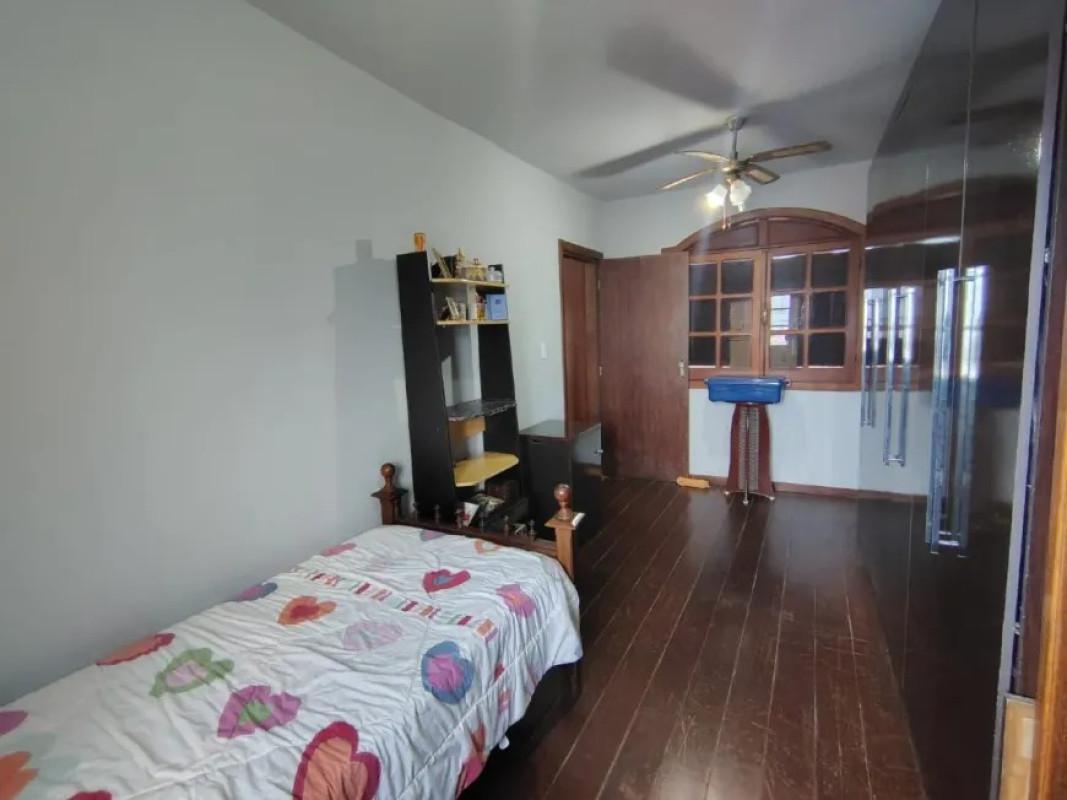Casa, Teixeira Dias (barreiro), 4 Quartos, 2 Vagas