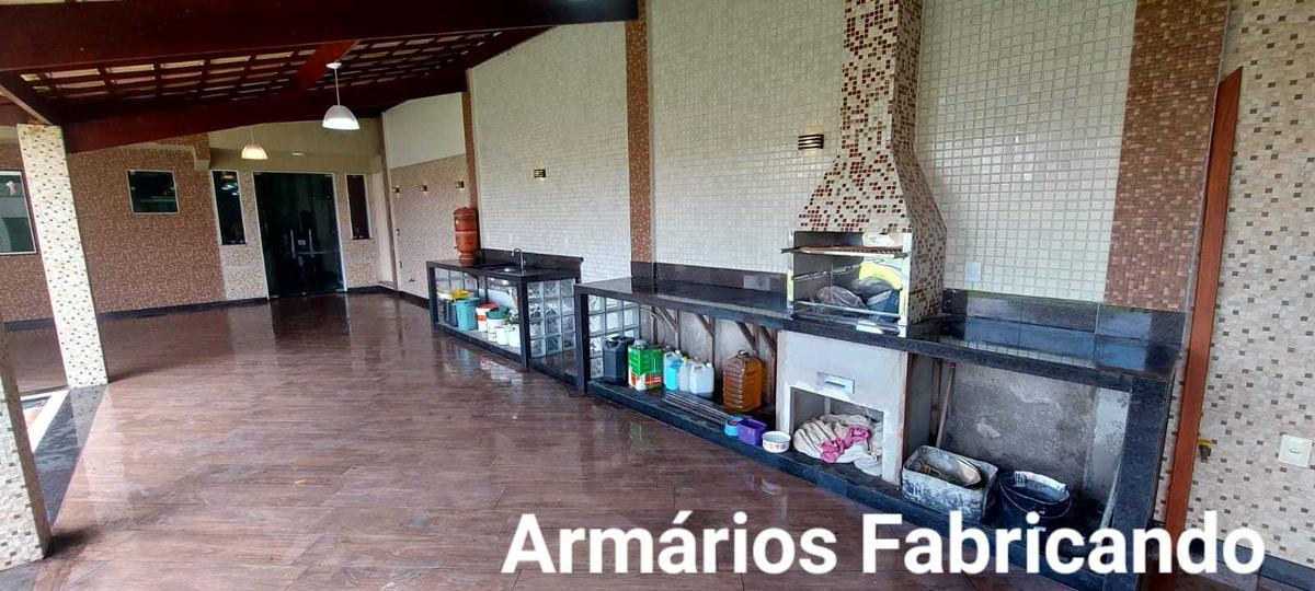 Casa, Trevo, 4 Quartos, 10 Vagas, 1 Suíte