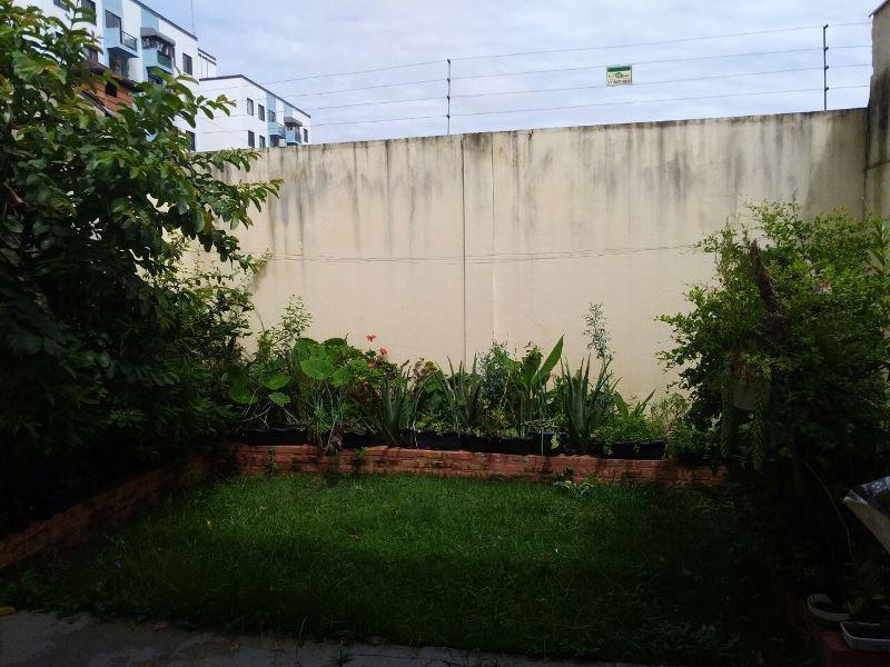 Casa, Santa Mônica, 2 Quartos, 1 Vaga, 1 Suíte