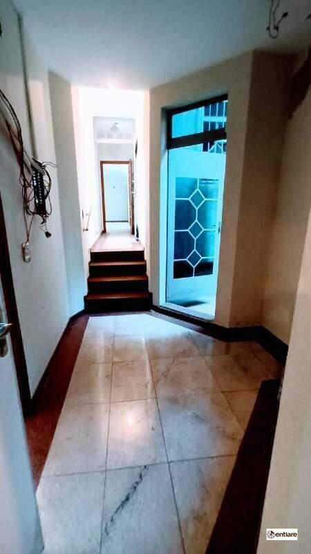 Casa Comercial, Venda Nova, 7 Quartos, 0 Vaga, 1 Suíte