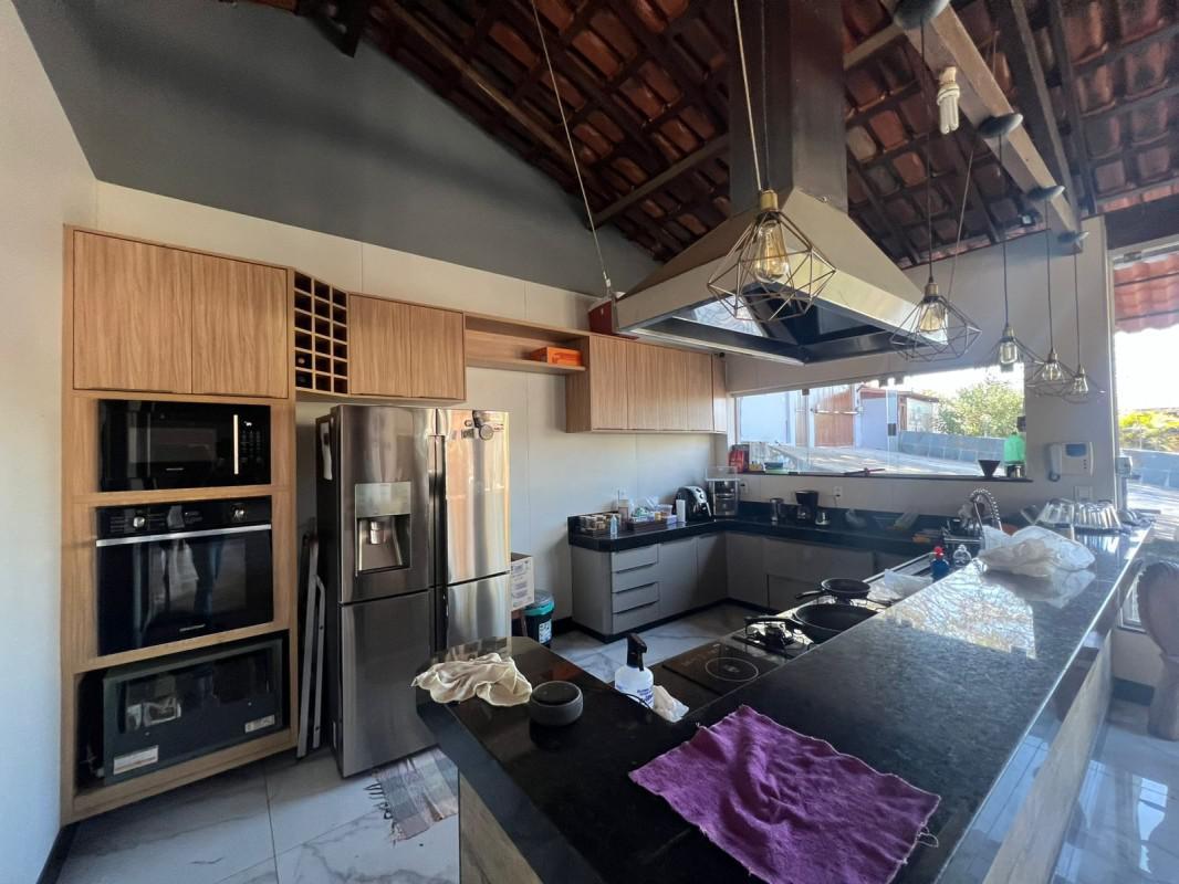 Fazenda, Fernao Dias, 6 Quartos, 6 Vagas, 3 Suítes