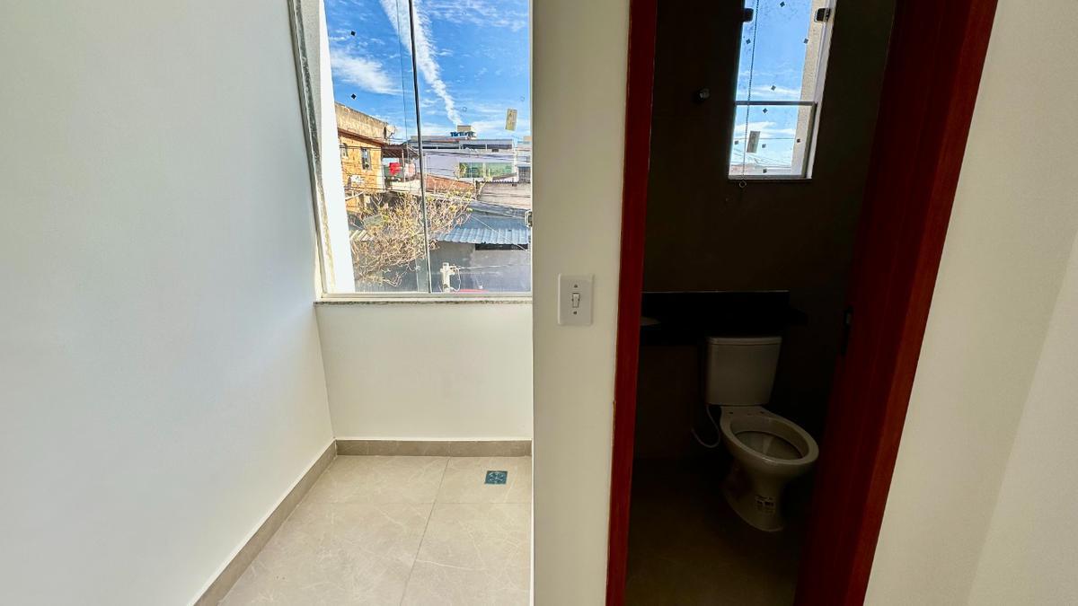 Casa, Piratininga (venda Nova), 2 Quartos, 1 Vaga, 2 Suítes