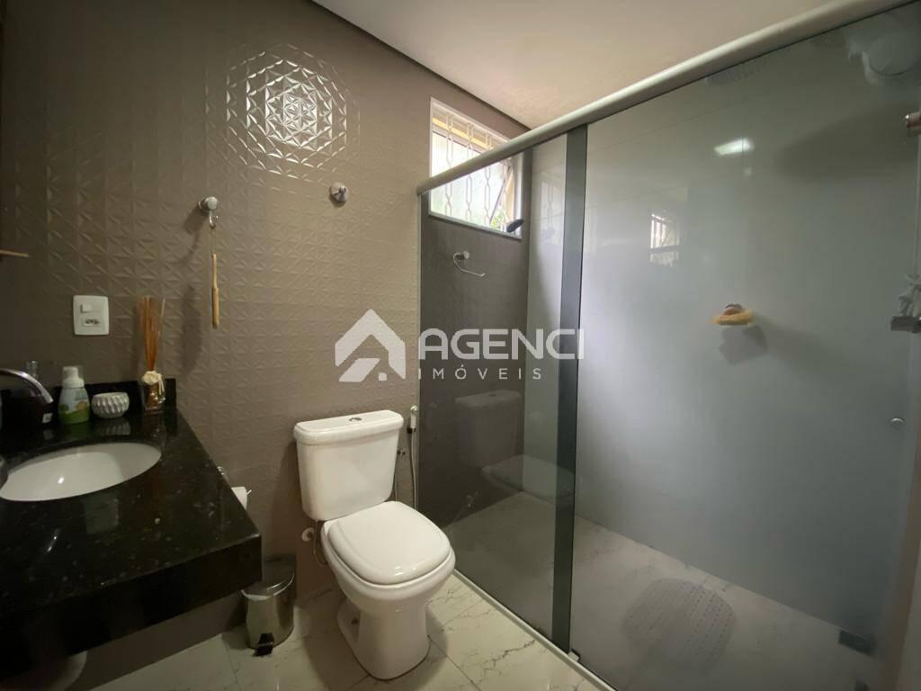 Casa, Santa Maria, 3 Quartos, 0 Vaga, 0 Suíte