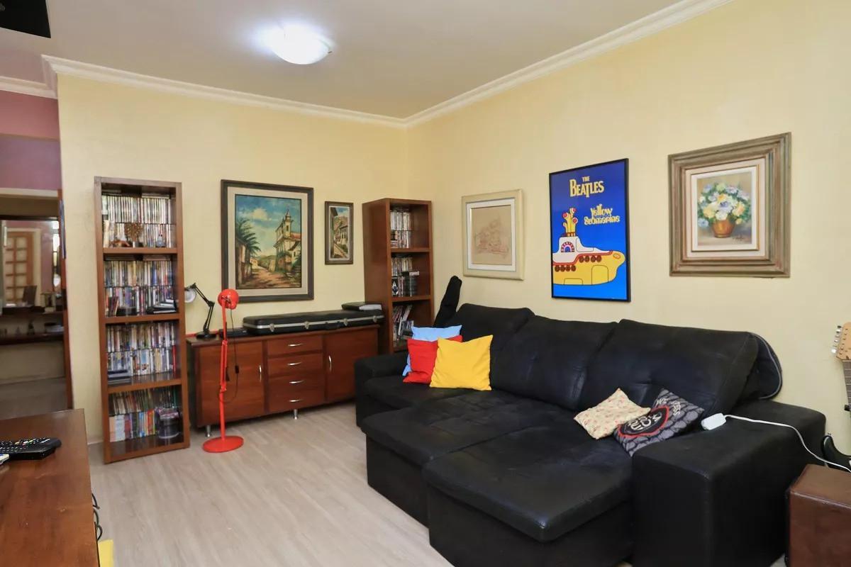 Apartamento, Sagrada Família, 3 Quartos, 1 Vaga, 1 Suíte