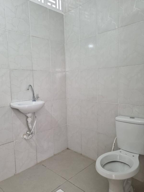 Casa Comercial, Santa Cruz, 2 Quartos, 0 Vaga, 1 Suíte