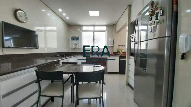 Cobertura, Estoril, 3 Quartos, 2 Vagas, 1 Suíte