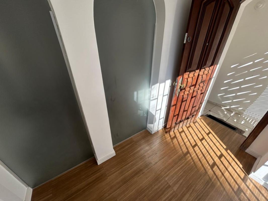 Casa, Funcionários, 3 Quartos, 2 Vagas