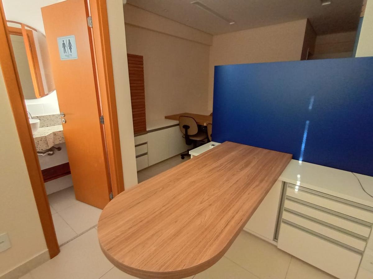 Sala, União, 0 Quarto, 0 Vaga