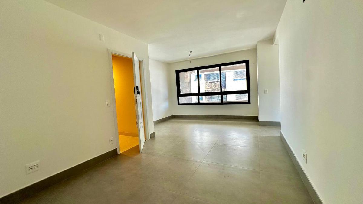 Apartamento, Santa Efigênia, 3 Quartos, 2 Vagas, 2 Suítes