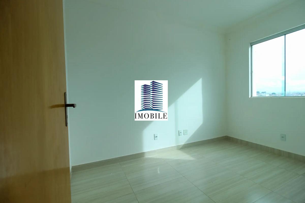 Casa, Parque Xangri-lá, 3 Quartos, 2 Vagas, 1 Suíte