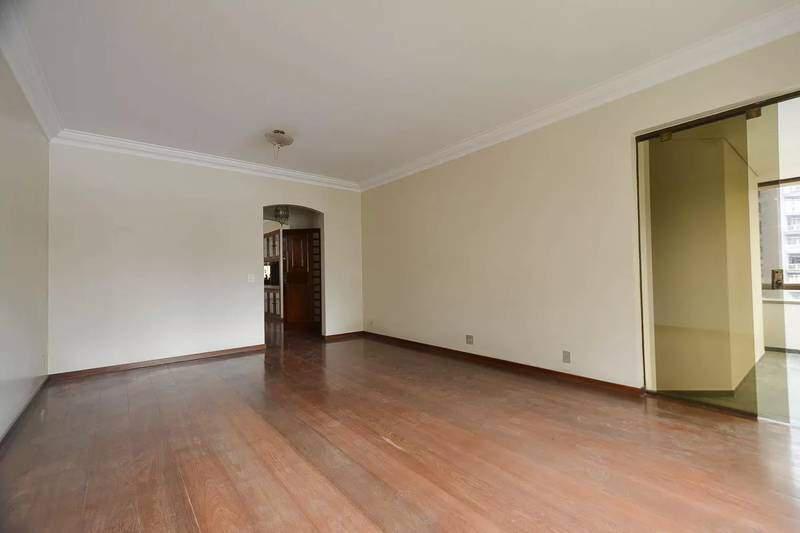 Apartamento, Funcionários, 4 Quartos, 3 Vagas, 2 Suítes