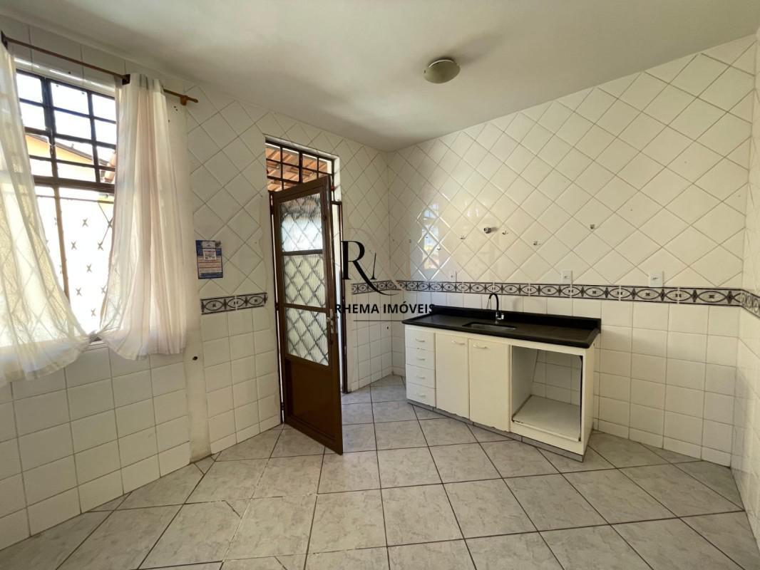 Casa, Santa Mônica, 3 Quartos, 3 Vagas, 1 Suíte