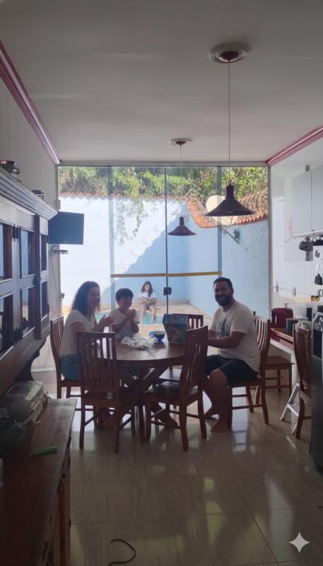 Casa, Ingá Alto, 3 Quartos, 4 Vagas, 2 Suítes