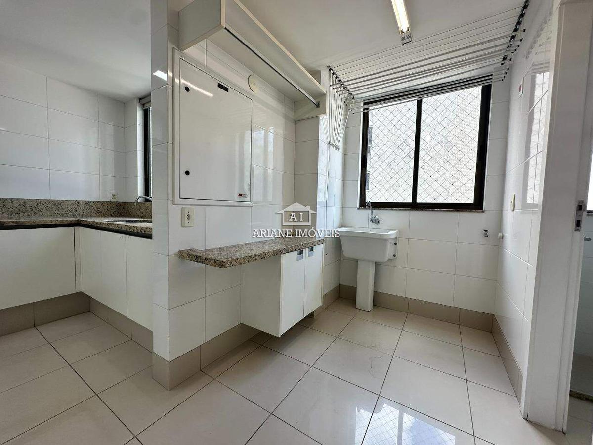 Apartamento, Savassi, 3 Quartos, 2 Vagas, 1 Suíte