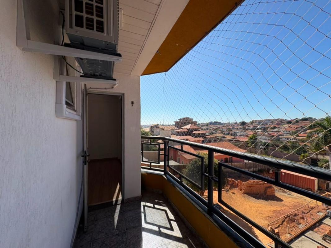 Apartamento, Jardim Riacho das Pedras, 3 Quartos, 2 Vagas, 1 Suíte