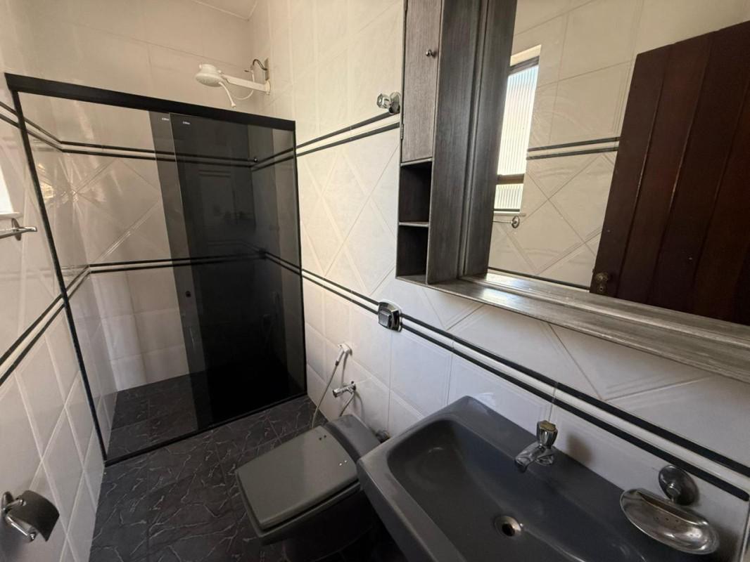 Casa, Itapoã, 5 Quartos, 4 Vagas, 3 Suítes