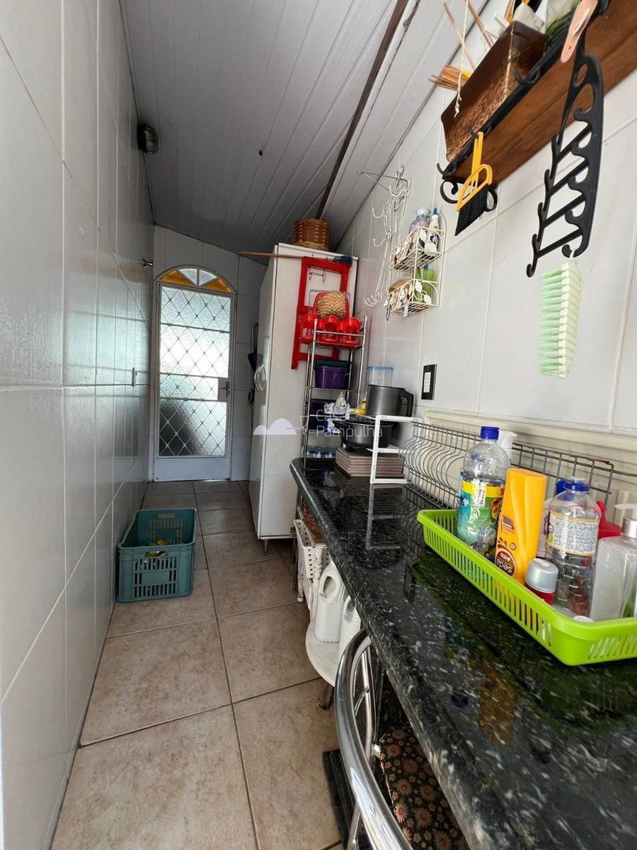 Casa, Planalto, 6 Quartos, 4 Vagas, 2 Suítes