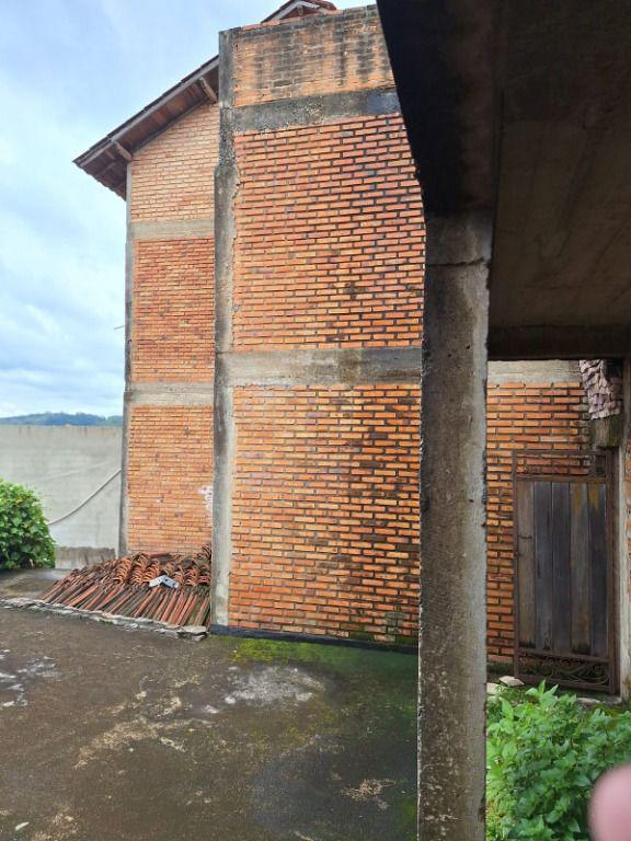 Casa, Adelmolândia, 3 Quartos, 0 Vaga