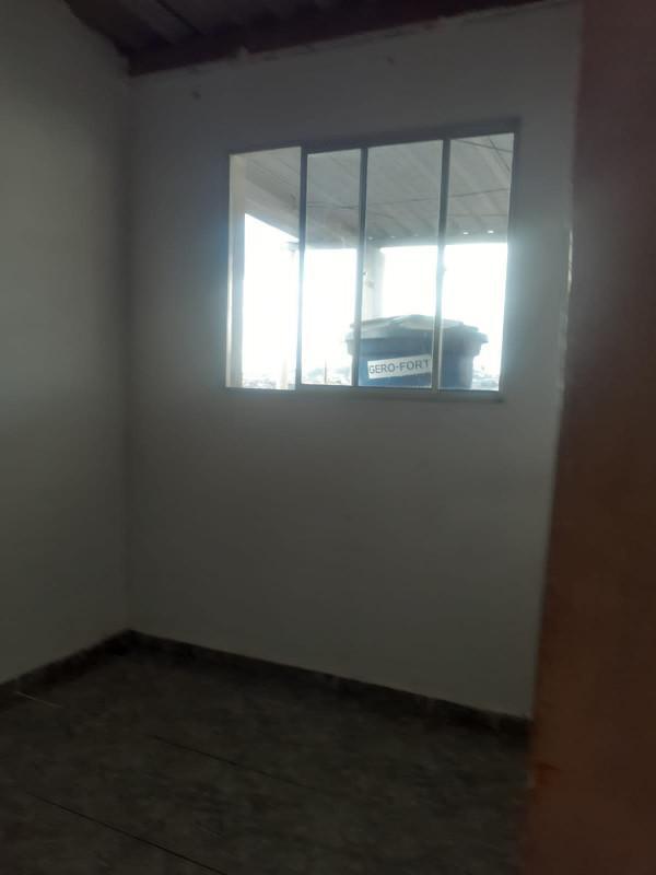Casa, Jardim Teresópolis, 2 Quartos, 0 Vaga