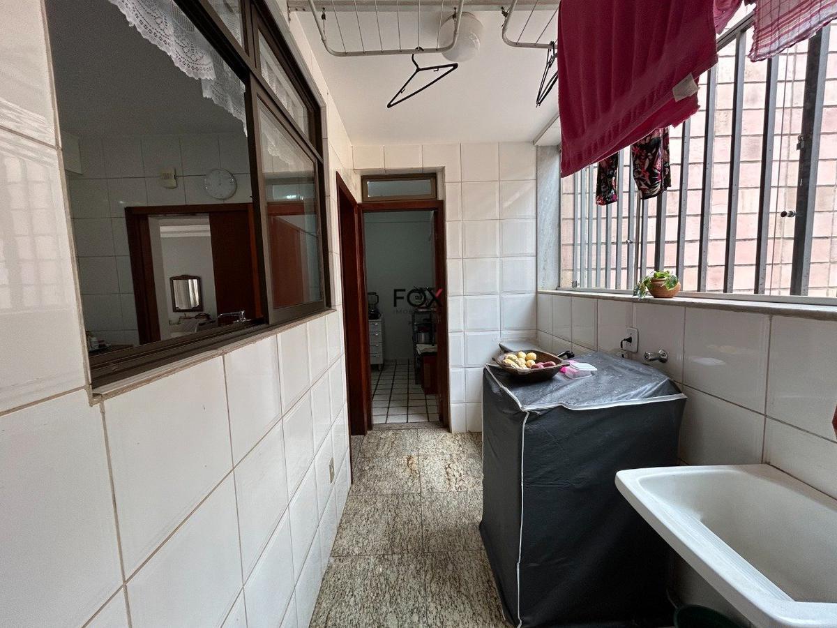 Apartamento, Luxemburgo, 4 Quartos, 3 Vagas, 1 Suíte