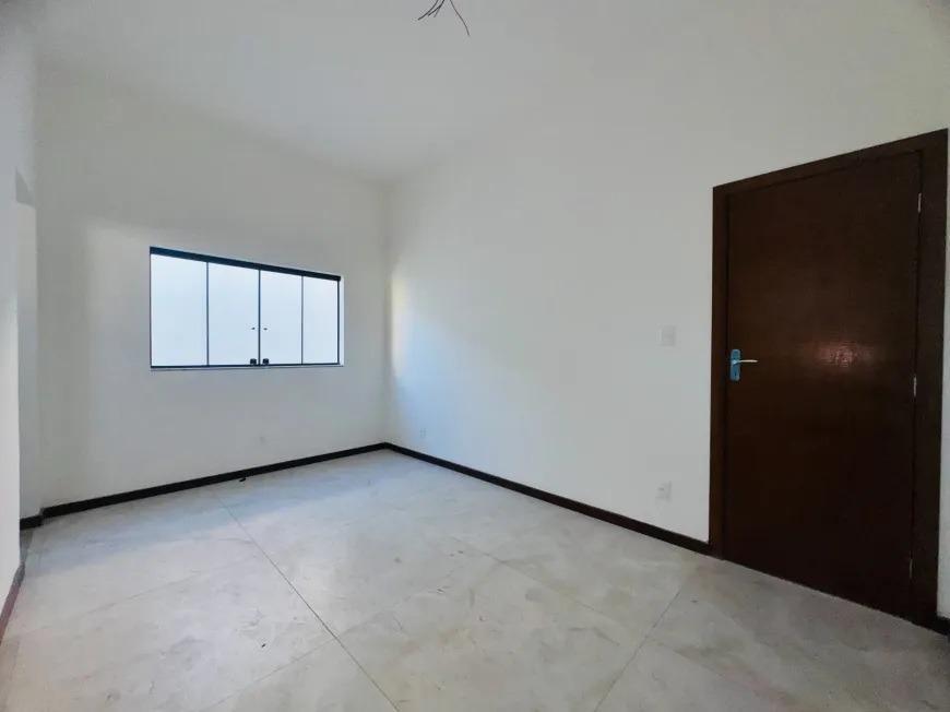 Casa, Conjunto Minascaixa, 3 Quartos, 2 Vagas, 1 Suíte