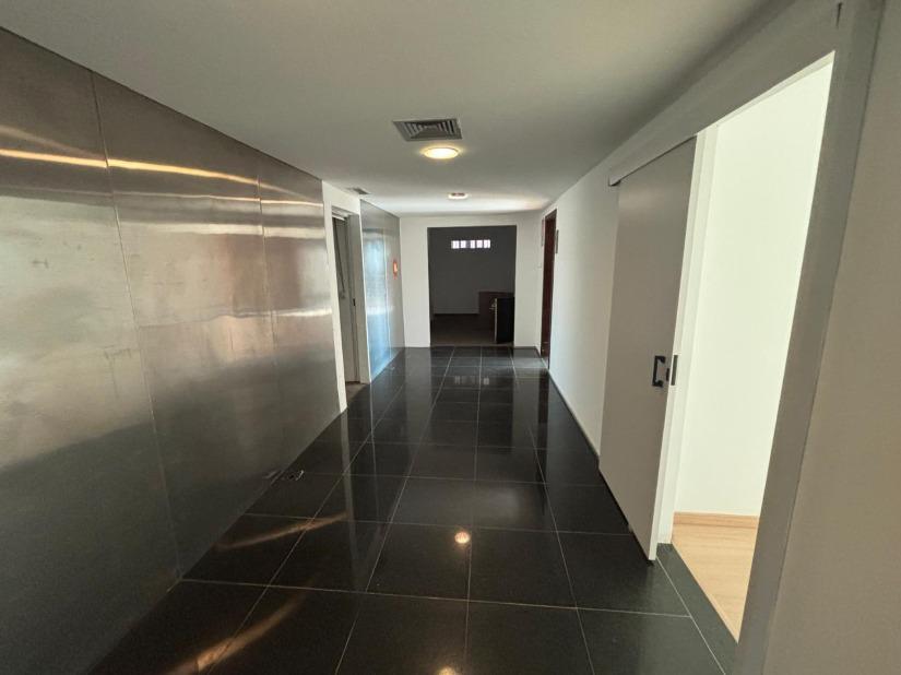 Andar, Santa Lúcia, 0 Quarto, 3 Vagas
