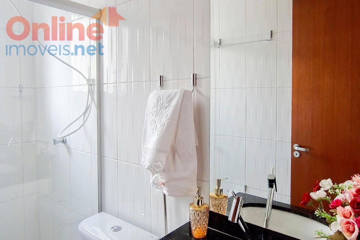 Apartamento, Sagrada Família, 3 Quartos, 0 Vaga, 2 Suítes
